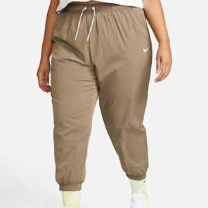 Nike 3X Oversized Crinkle Woven Joggers